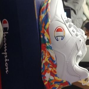 Champion colorful shoe